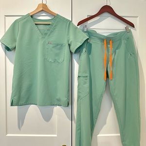 Figs Catarina top Jade green